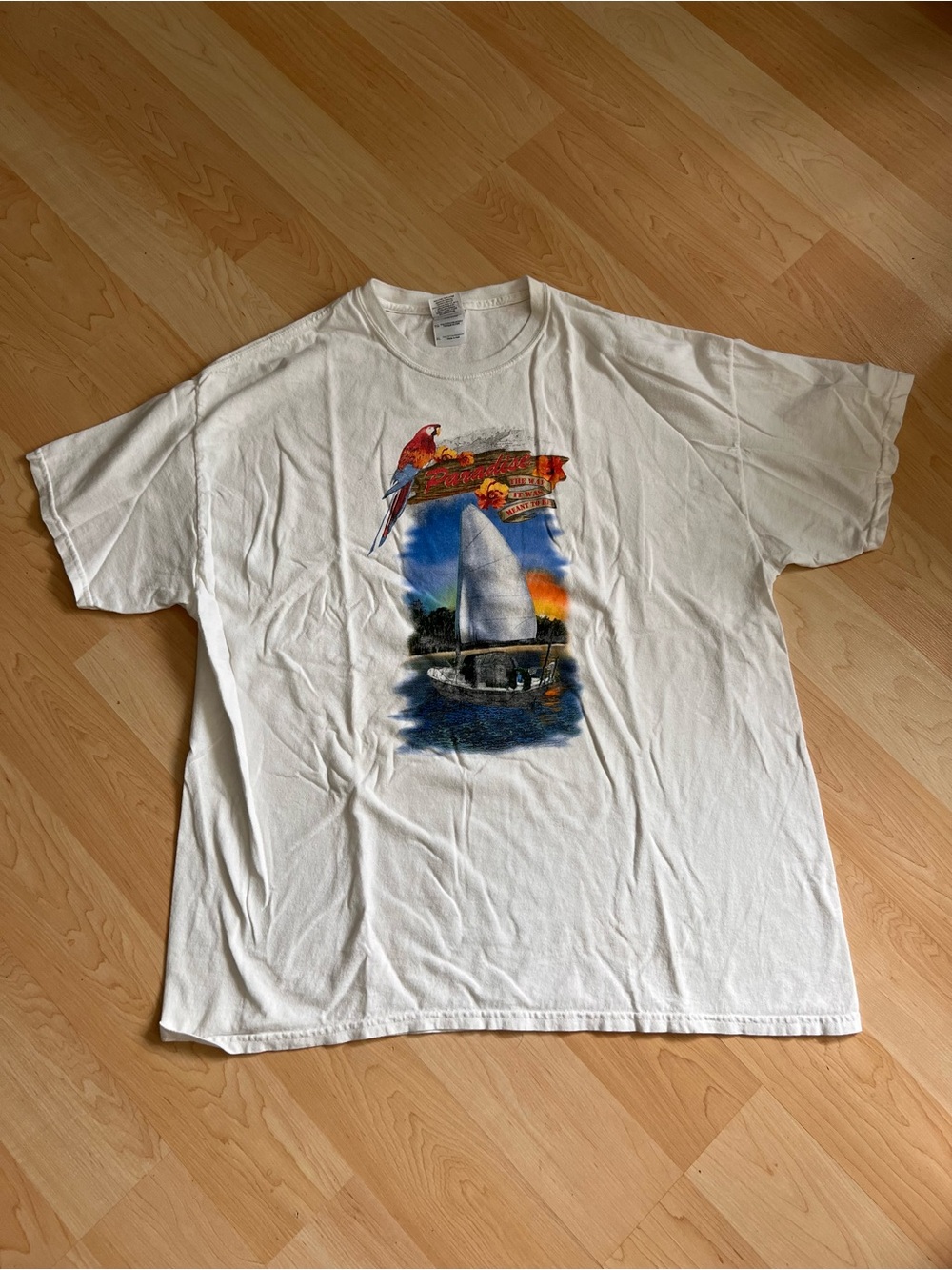 Vintage White Short-Sleeve Tee with Sailboat & Parrot Graphic